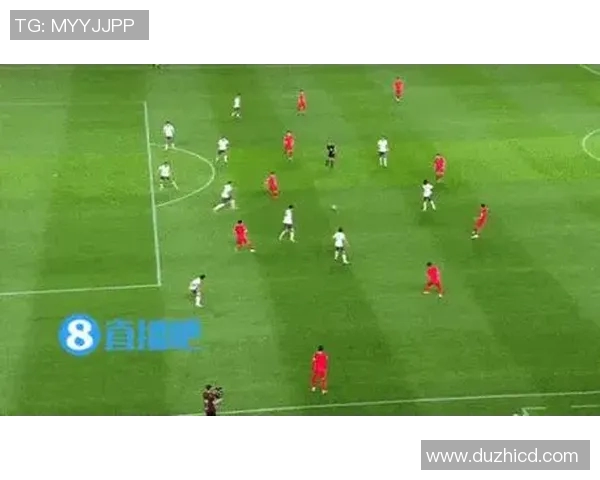 今日赛事直播足球精彩对决全解析助你掌握每场比赛动态与看点